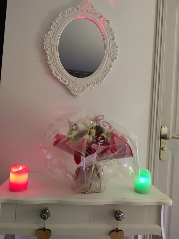 Ecrin D' Amour Suite Romantique Avec Jacuzzi Castels Екстериор снимка